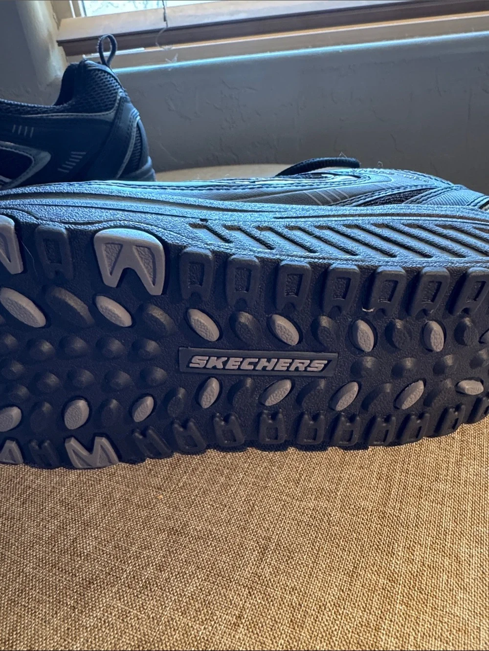 NWOB‎ Women’s Sketchers Shape-Ups size 8.5